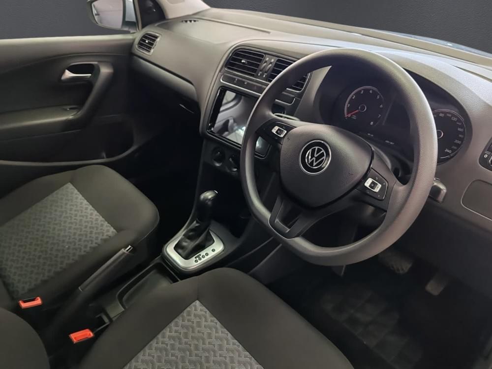 Volkswagen Polo Vivo Hatch 1.6 Life Tipt