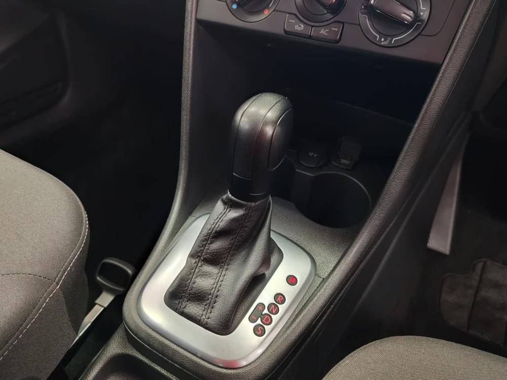 Volkswagen Polo Vivo Hatch 1.6 Life Tipt