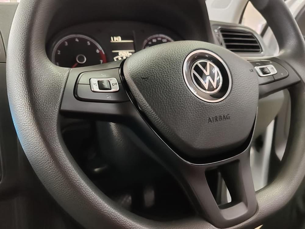 Volkswagen Polo Vivo Hatch 1.6 Life Tipt