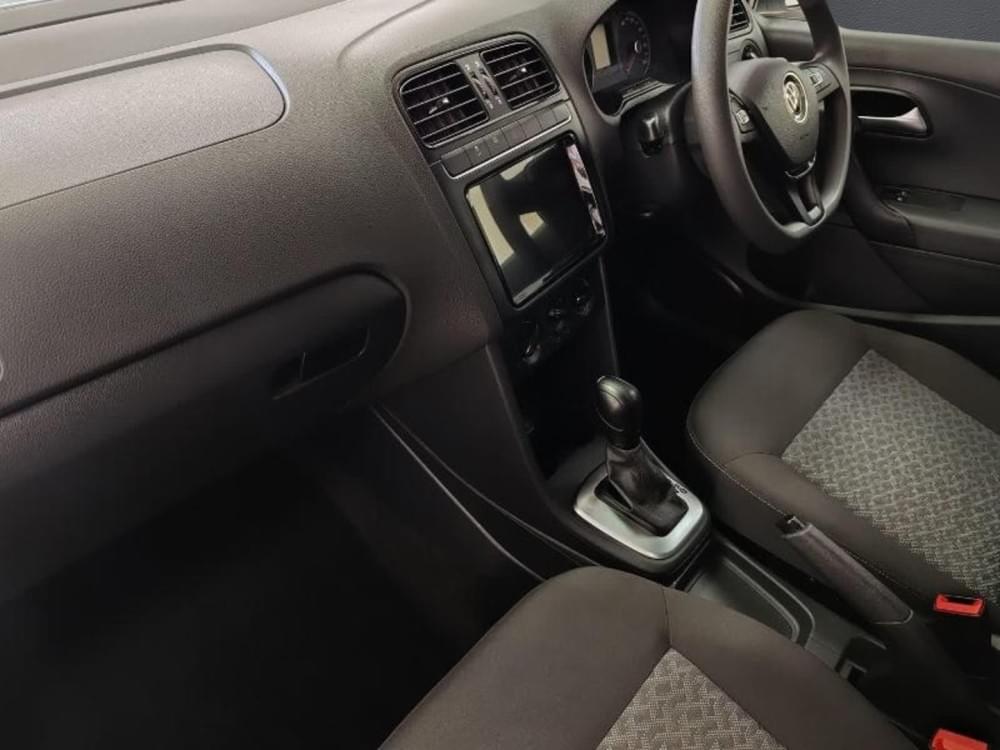 Volkswagen Polo Vivo Hatch 1.6 Life Tipt