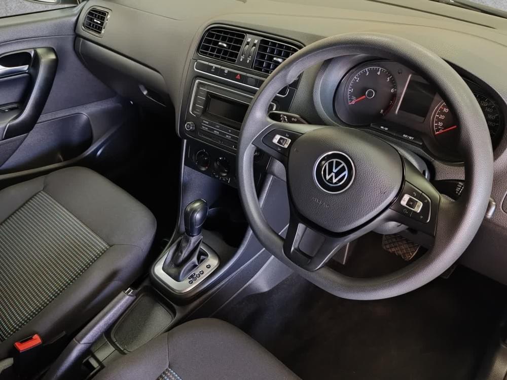 Volkswagen Polo Vivo Hatch 1.6 Comfortline Tiptronic