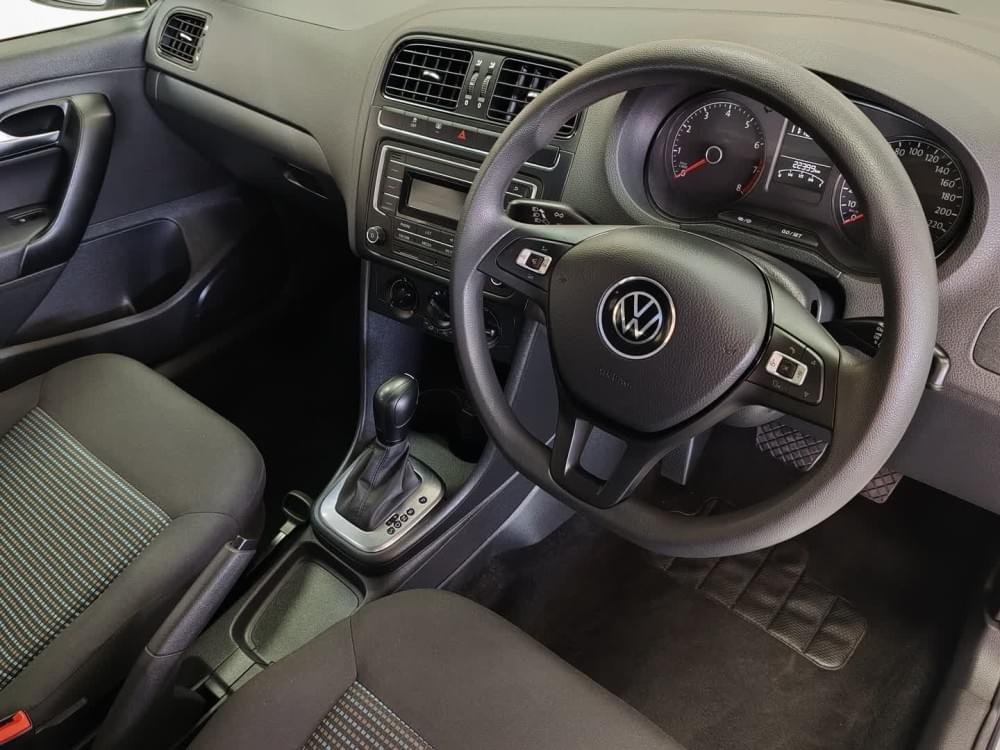 Volkswagen Polo Vivo Hatch 1.6 Comfortline Tiptronic