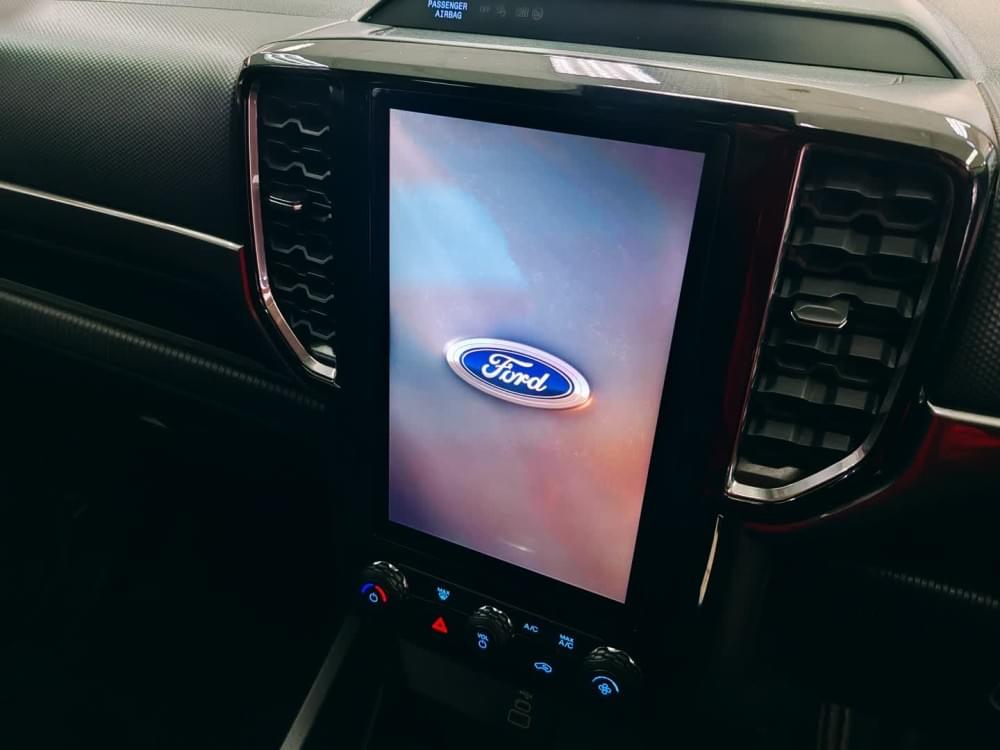Ford Ranger 2.0T Xlt D Cab 4X2 At