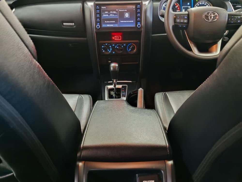 Toyota Fortuner 2.4 Gd-6 Rb 6At