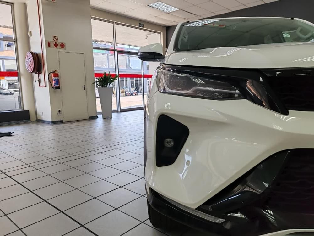 Toyota N/A 2.4 Gd-6 Rb 6At