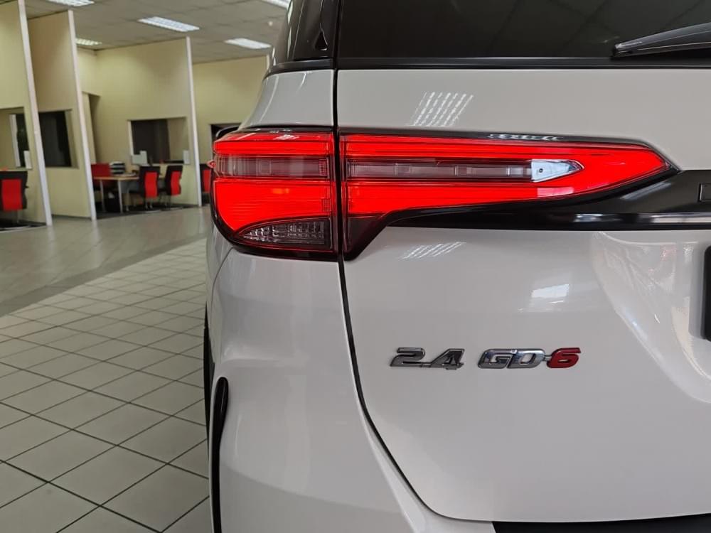 Toyota N/A 2.4 Gd-6 Rb 6At