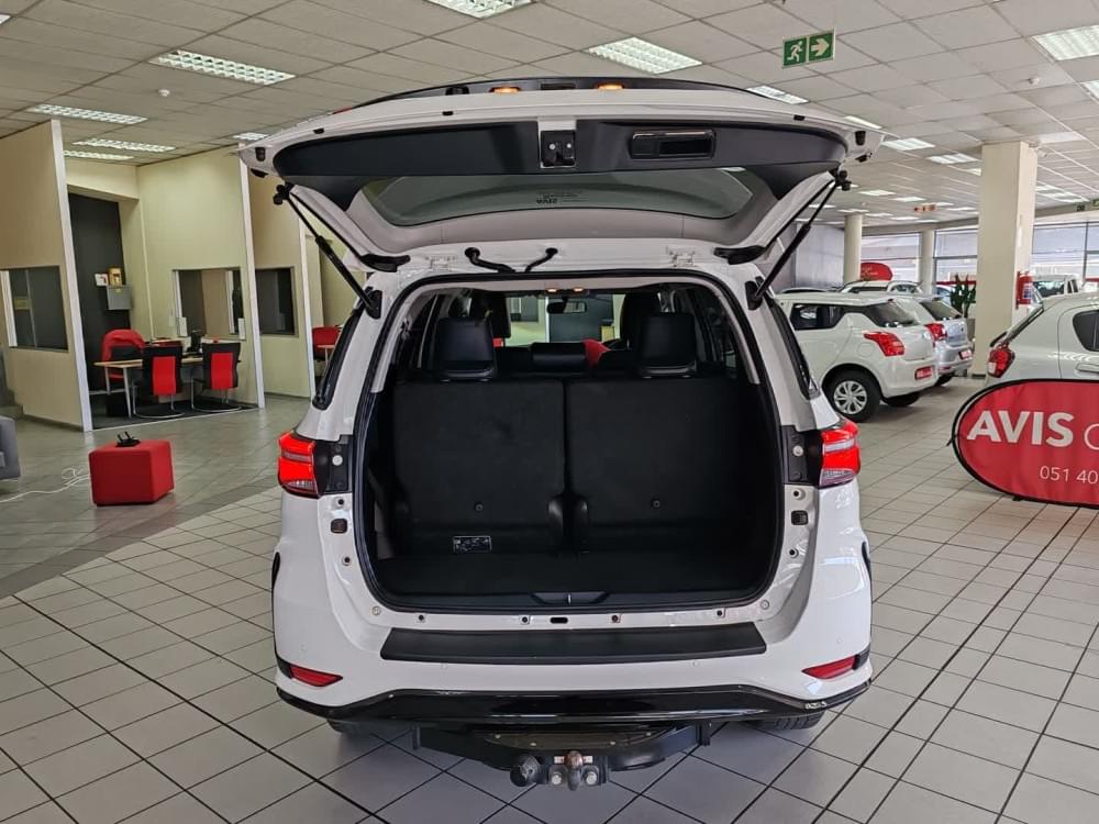 Toyota N/A 2.4 Gd-6 Rb 6At