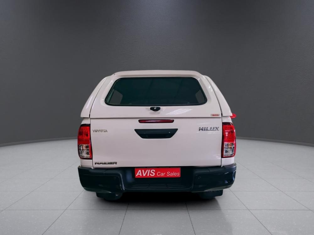 Toyota N/A 2.4 Gd-6 Raider D Cab At