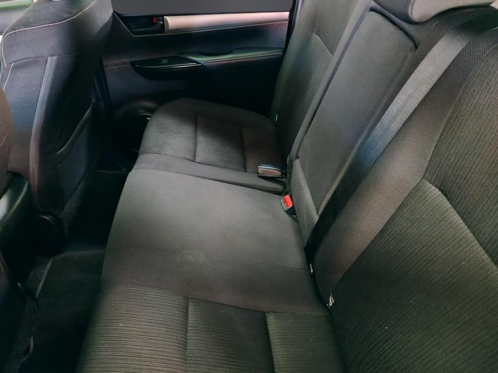 Toyota Hilux 2.4 Gd-6 Raider 4X4 6At
