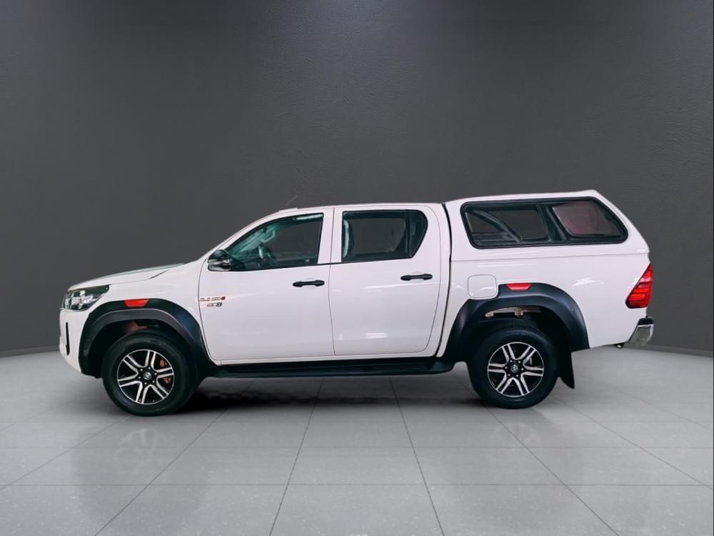 Toyota Hilux 2.4 Gd-6 Raider 4X4 At D Cab