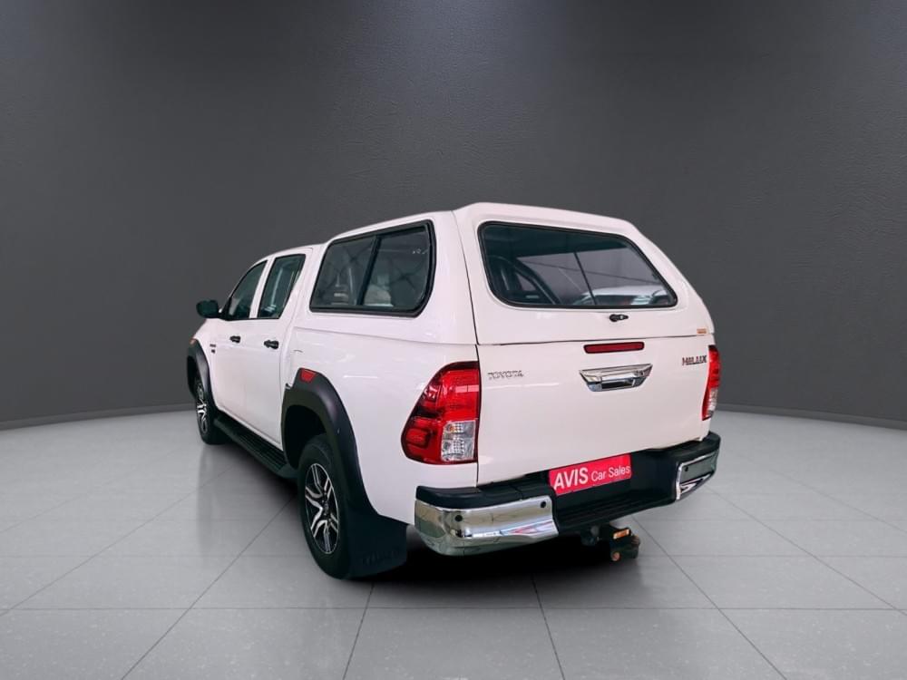 Toyota Hilux 2.4 Gd-6 Raider 4X4 At D Cab
