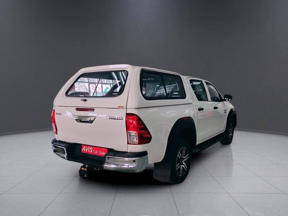 Toyota Hilux 2.4 Gd-6 Raider 4X4 At D Cab