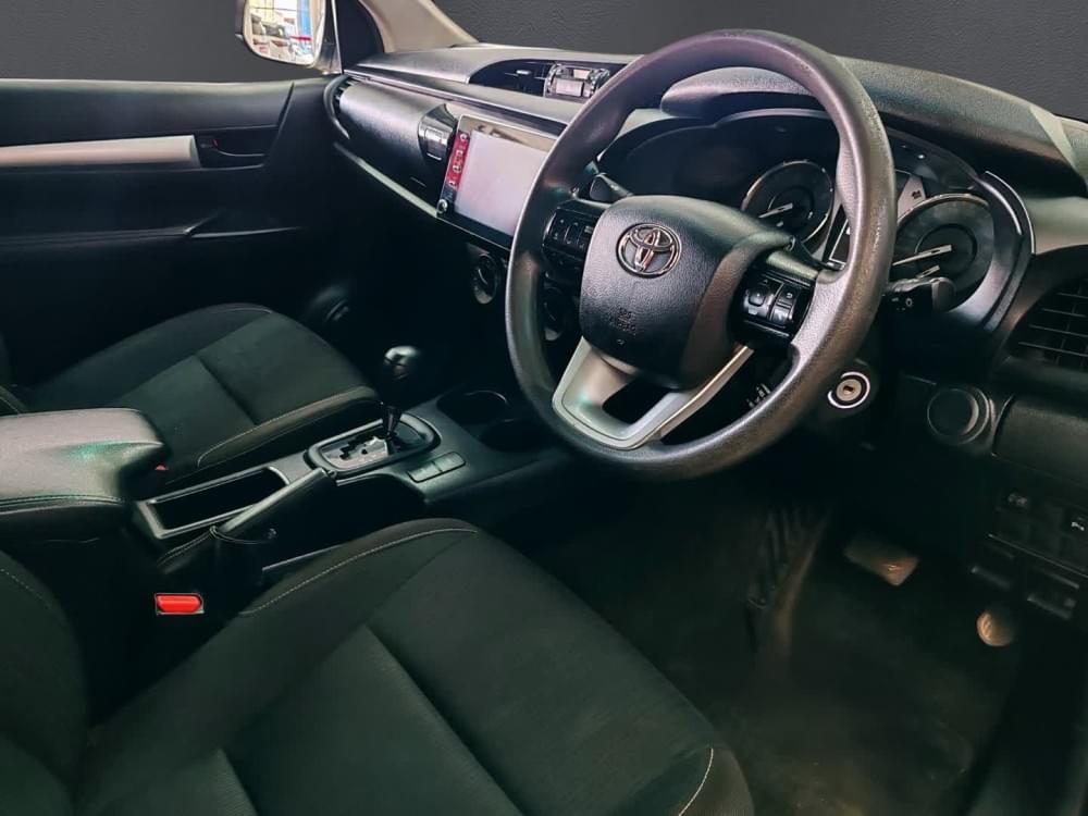 Toyota Hilux 2.4 Gd-6 Raider 4X4 At D Cab