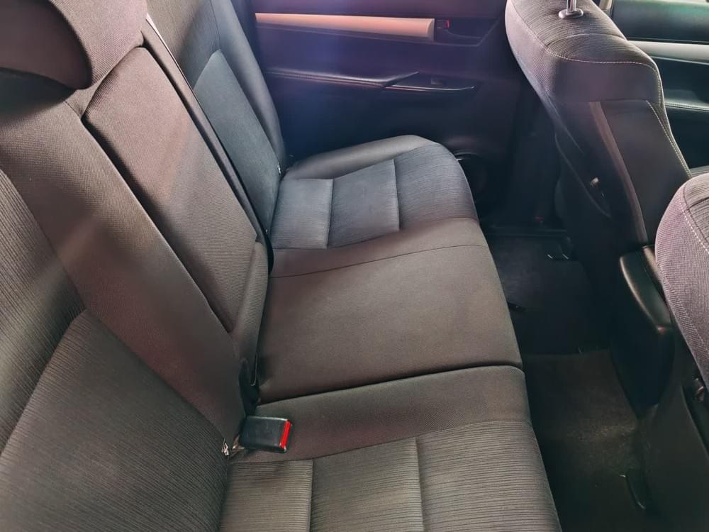 Toyota Hilux 2.4 Gd-6 Raider 4X4 At D Cab