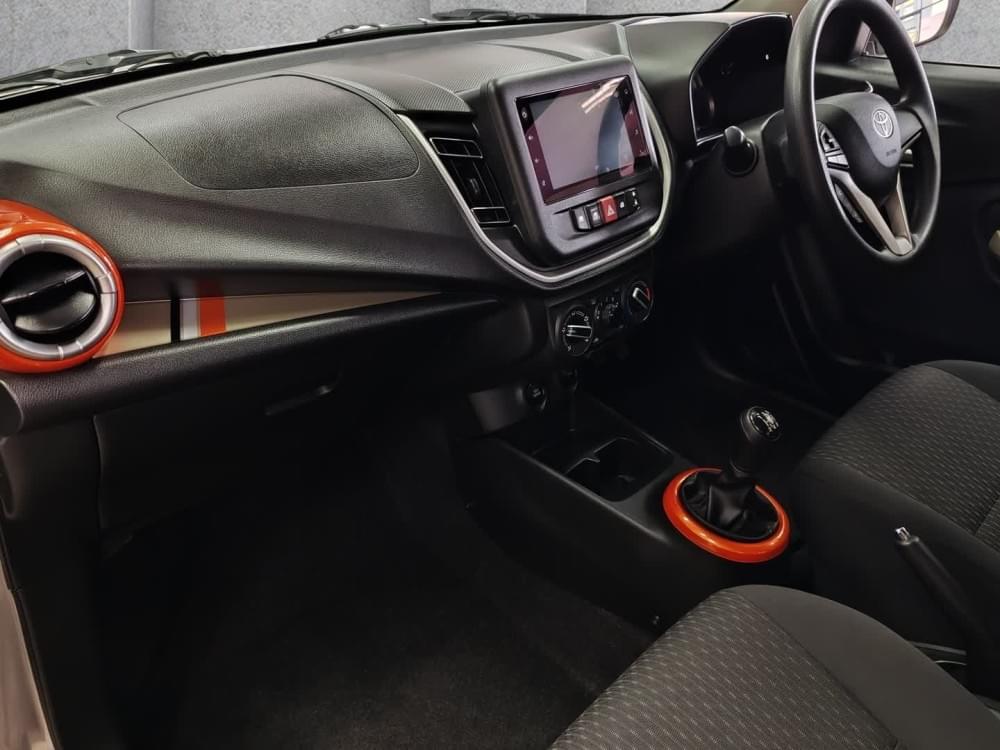Toyota Vitz 1.0 X-Cite