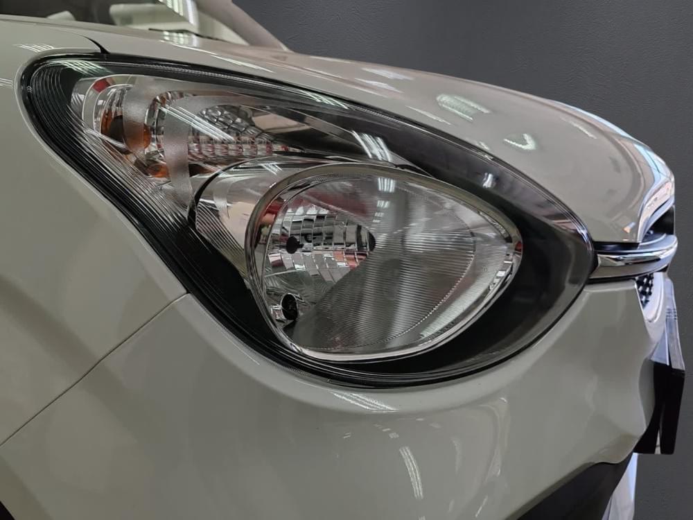 Toyota Vitz 1.0 Xr