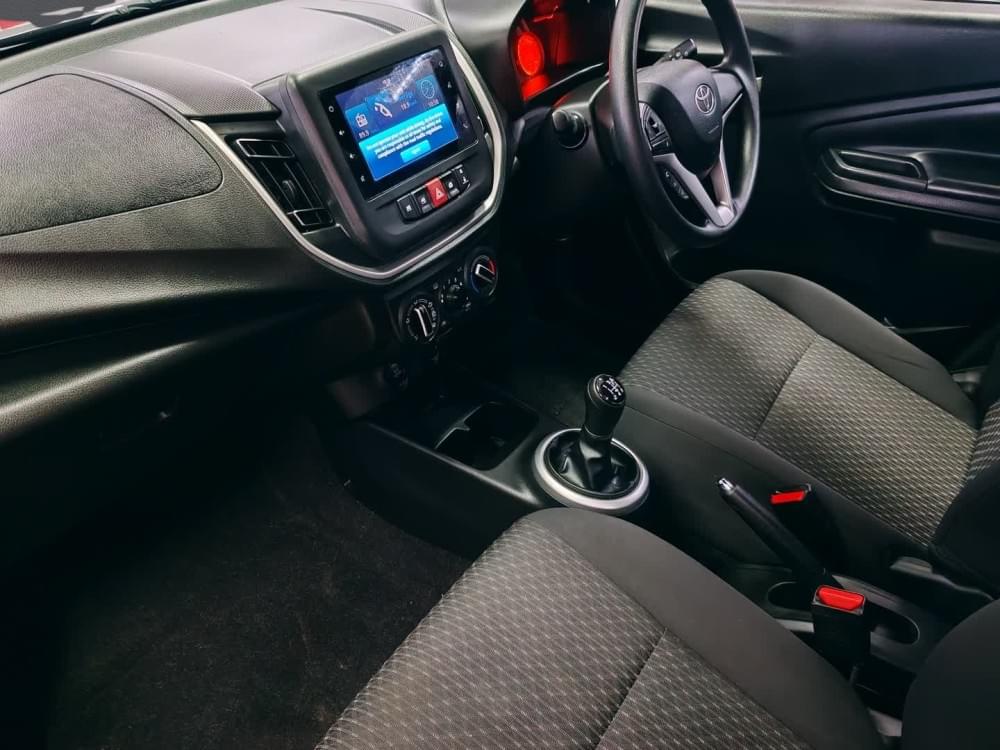 Toyota Vitz 1.0 Xr