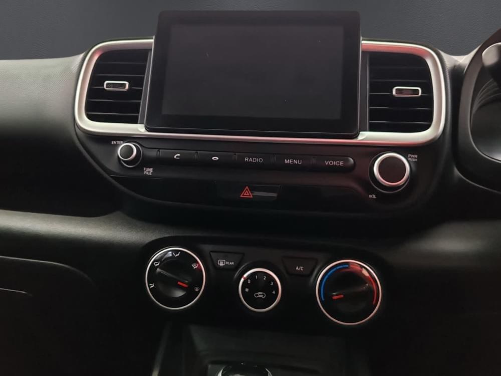Hyundai Venue 1.0 Tgdi Motion Dct Infotainment
