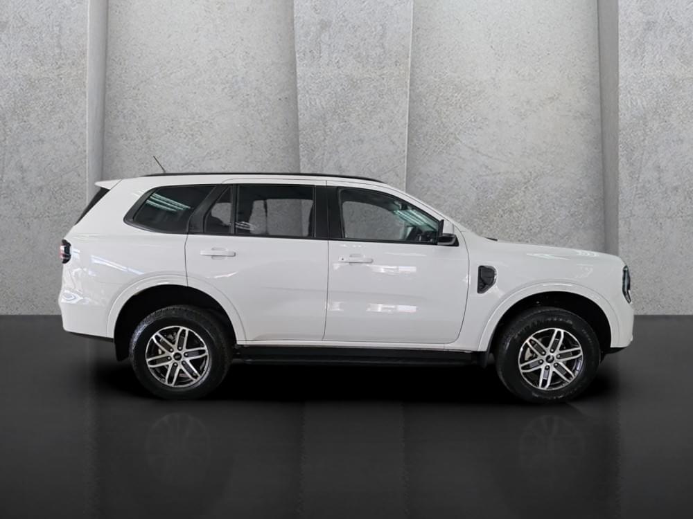 Ford Everest 2.0 Xlt 4X2 At