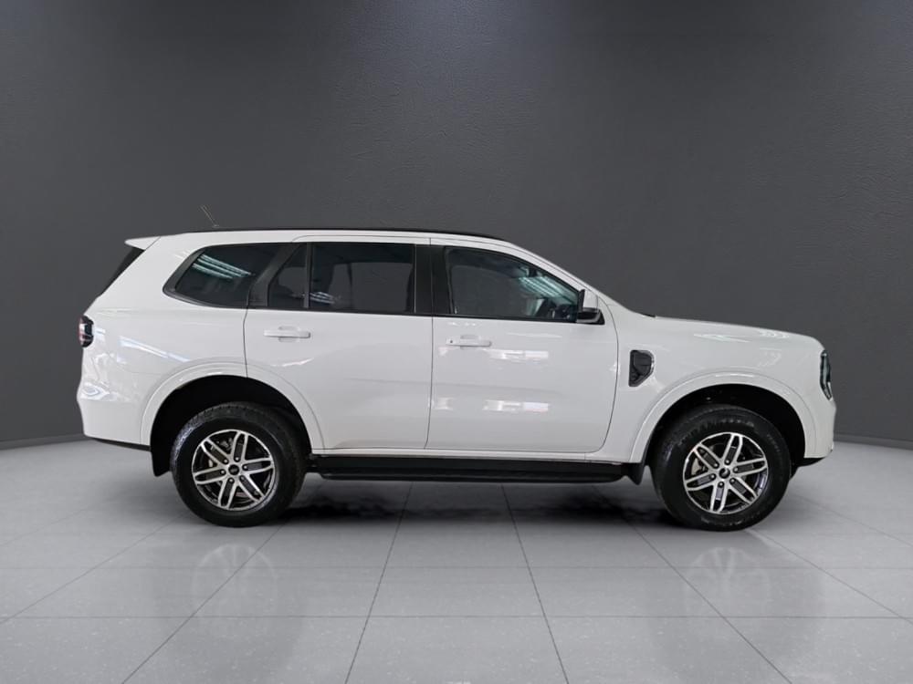 Ford Everest 2.0 Xlt 4X2 At