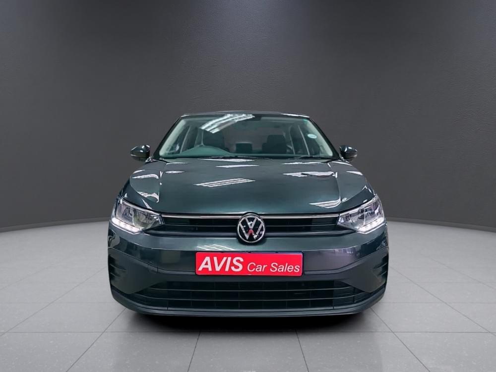Volkswagen Polo Sedan 1.6 Base