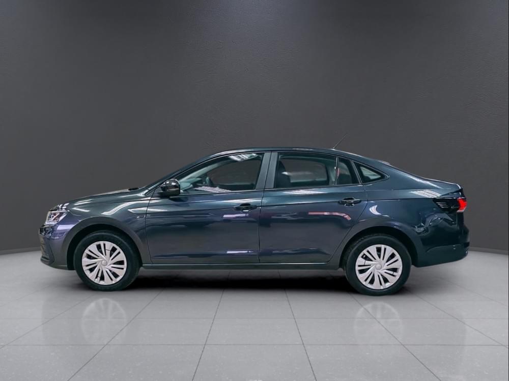 Volkswagen Polo Sedan 1.6 Base