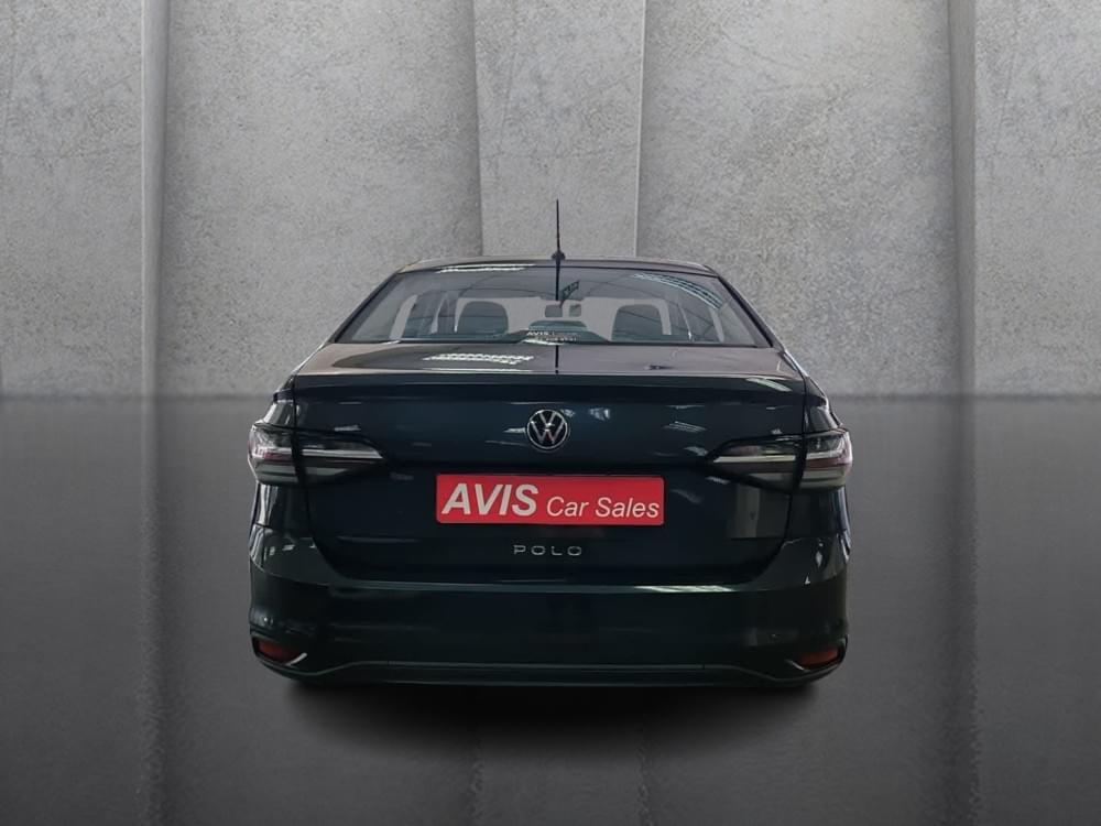 Volkswagen Polo Sedan 1.6 Base