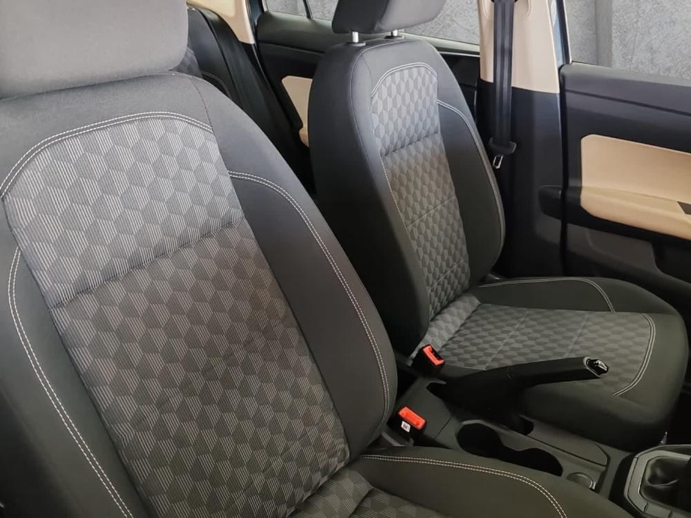 Volkswagen Polo Sedan 1.6 Base