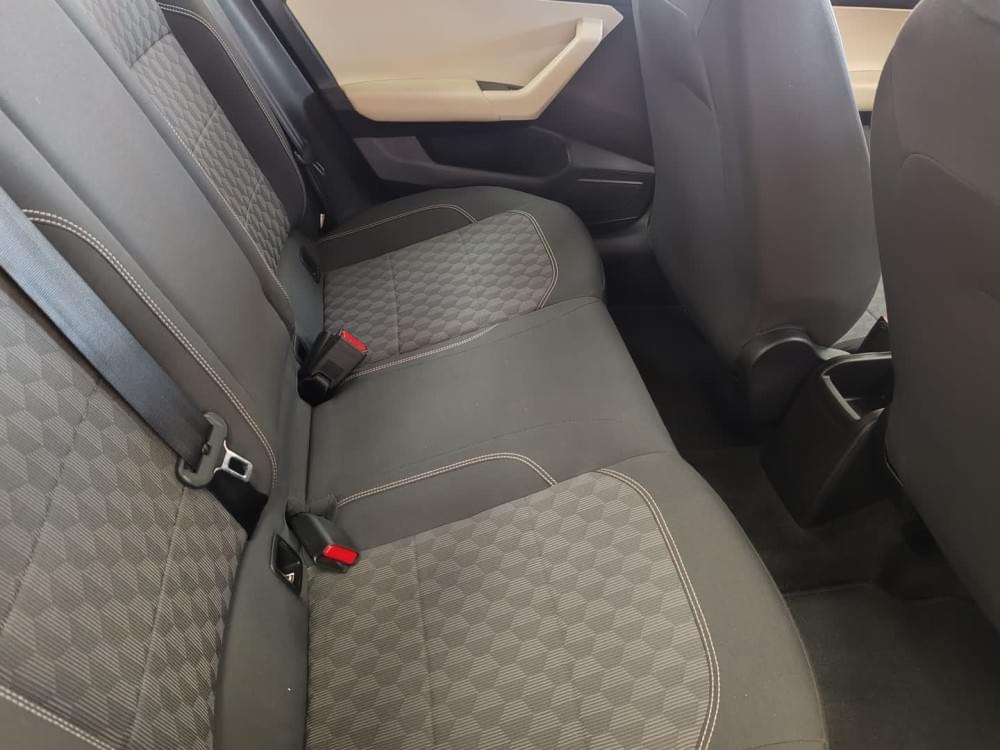 Volkswagen Polo Sedan 1.6 Base