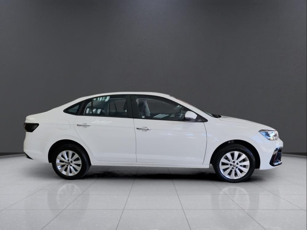 Volkswagen Polo Sedan 1.6 Tiptronic