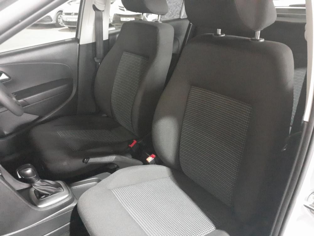 Volkswagen Polo Vivo Hatch 1.6 Comfortline Tiptronic