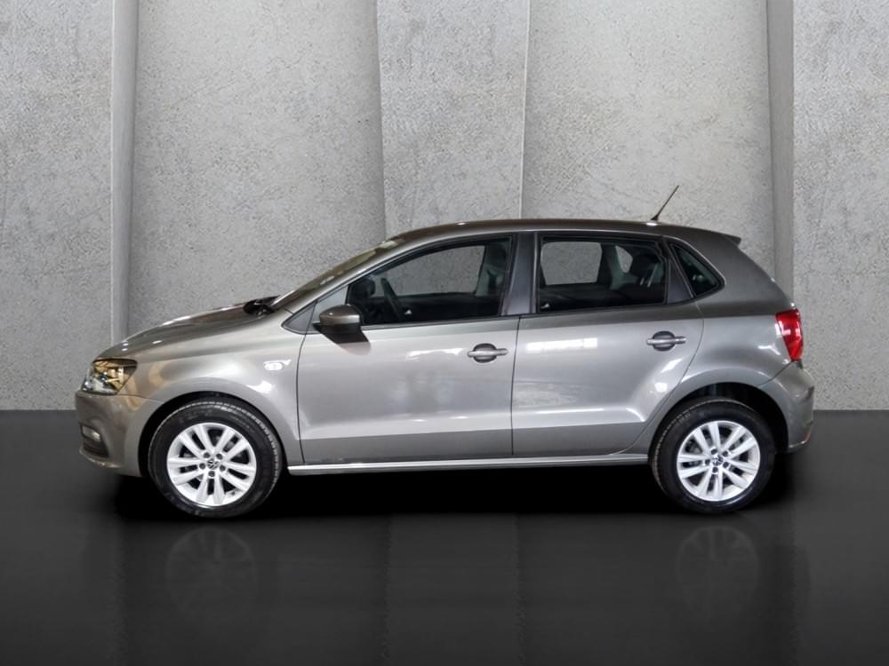 Volkswagen Polo Vivo Hatch 1.6 Comfortline Tiptronic