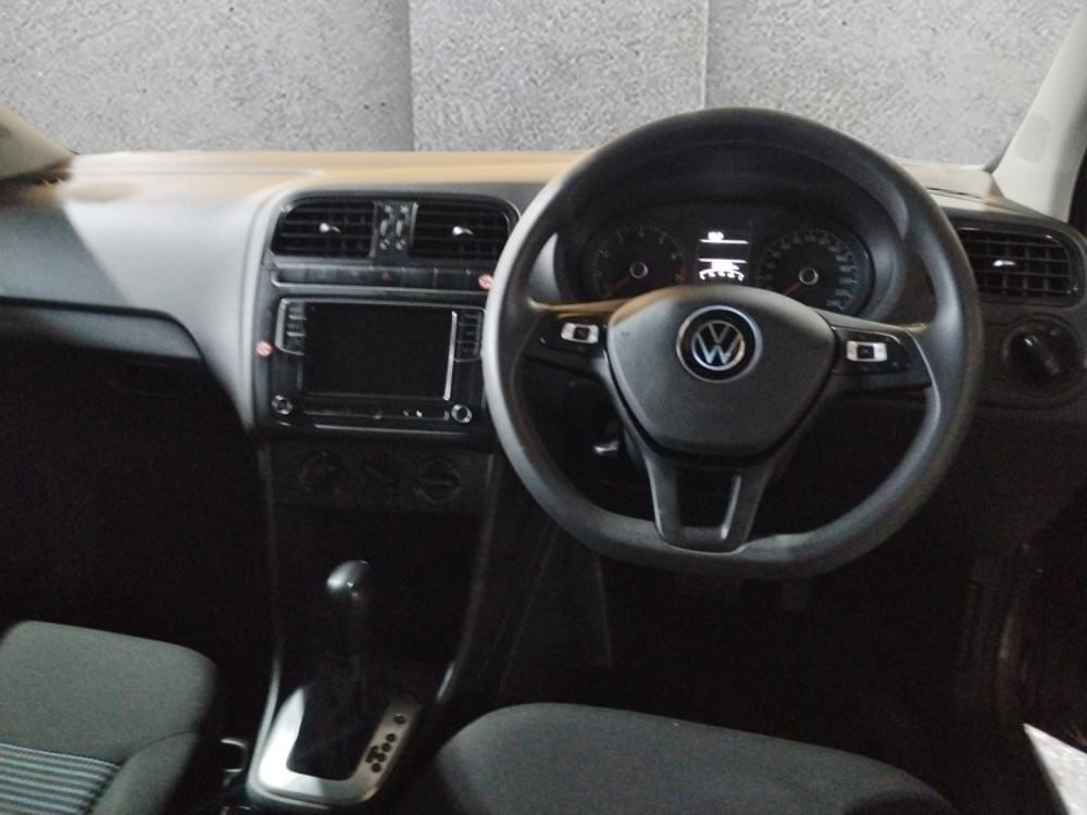 Volkswagen Polo Vivo Hatch 1.6 Comfortline Tiptronic