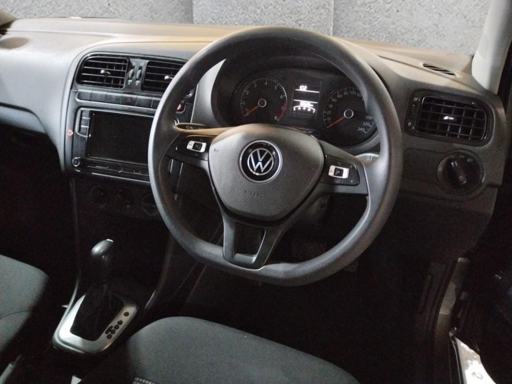 Volkswagen Polo Vivo Hatch 1.6 Comfortline Tiptronic