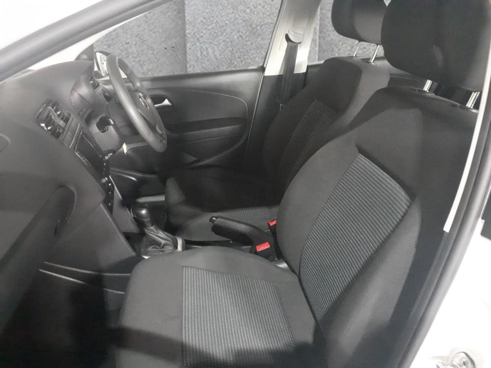 Volkswagen Polo Vivo Hatch 1.6 Comfortline Tiptronic