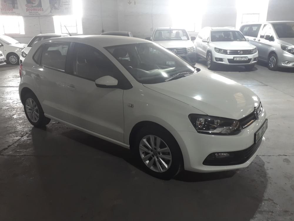 Volkswagen Polo Vivo Hatch 1.6 Comfortline Tiptronic