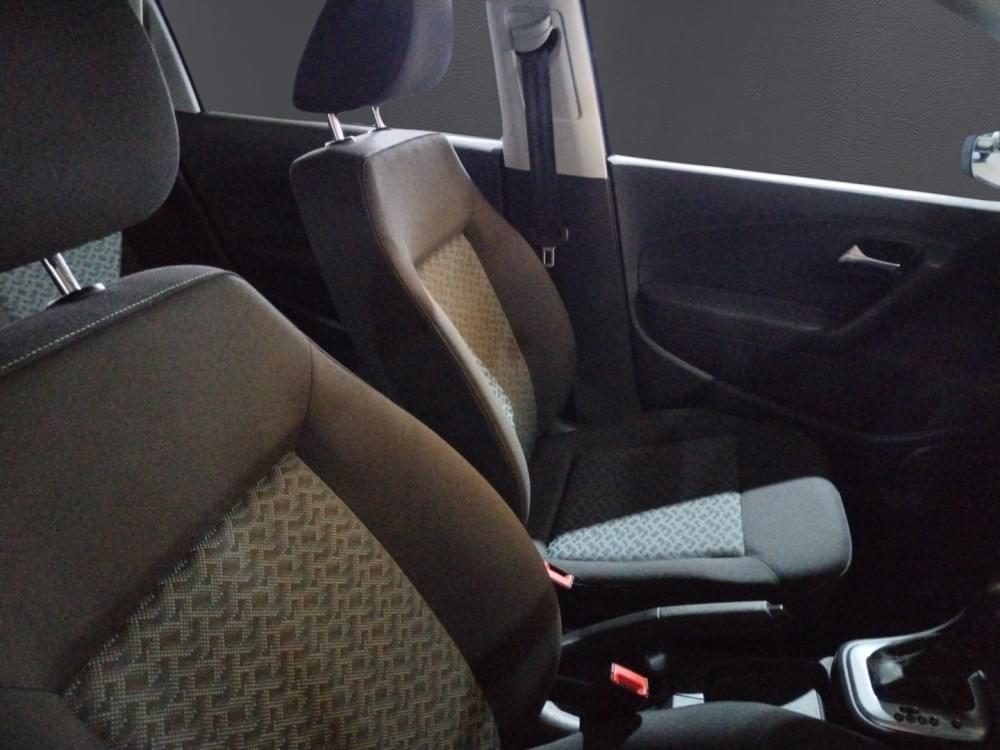 Volkswagen Polo Vivo Hatch 1.6 Life Tipt