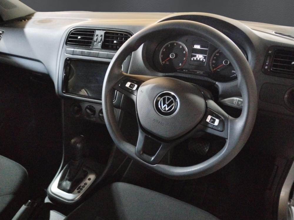 Volkswagen Polo Vivo Hatch 1.6 Life Tipt