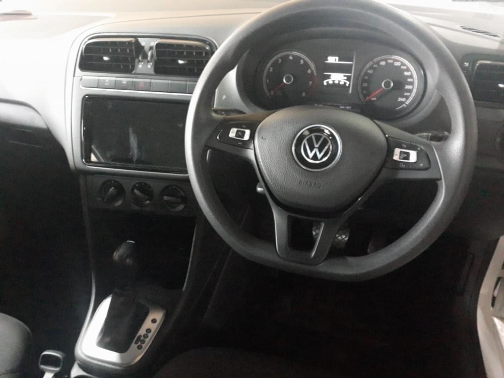Volkswagen Polo Vivo Hatch 1.6 Life