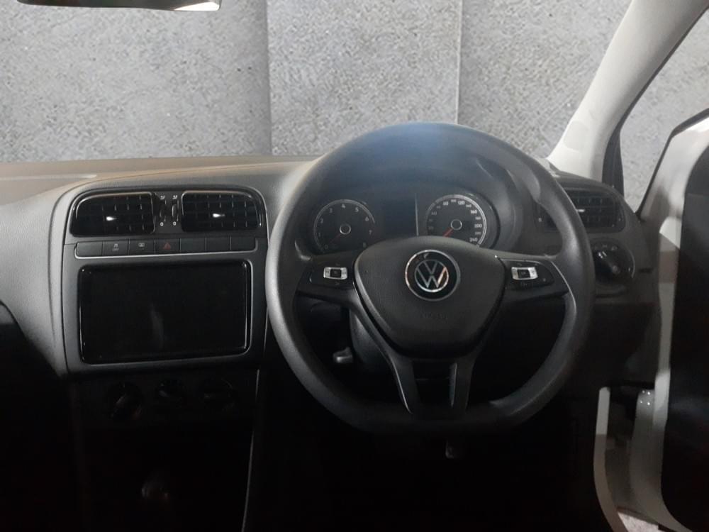 Volkswagen Polo Vivo Hatch 1.6 Life