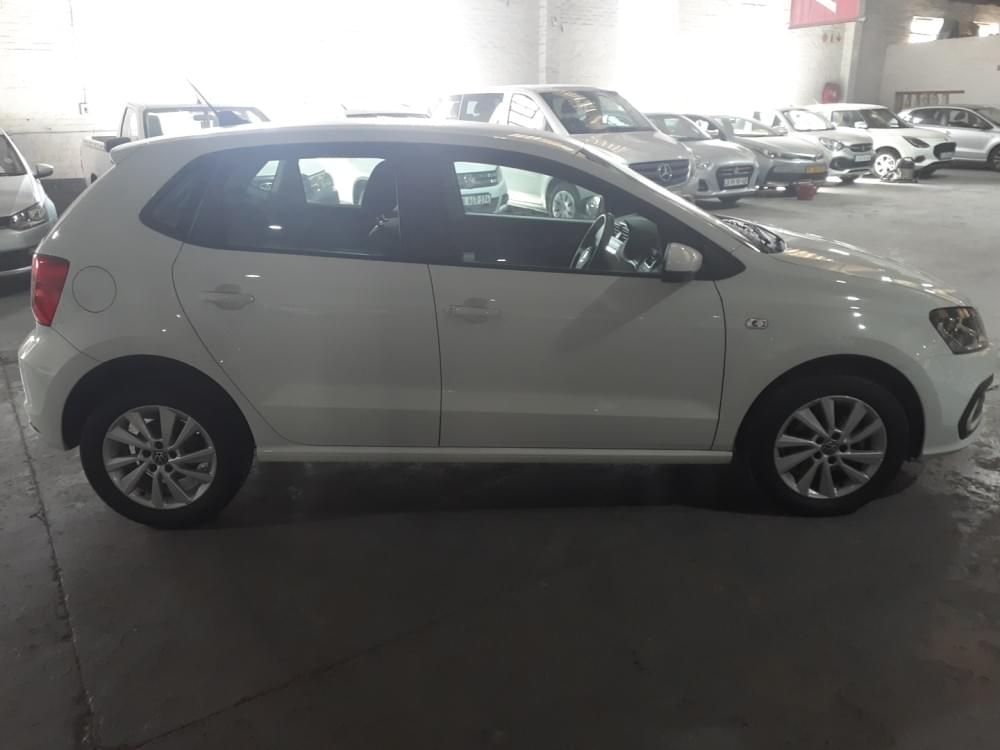 Volkswagen N/A 1.6 Life Tipt