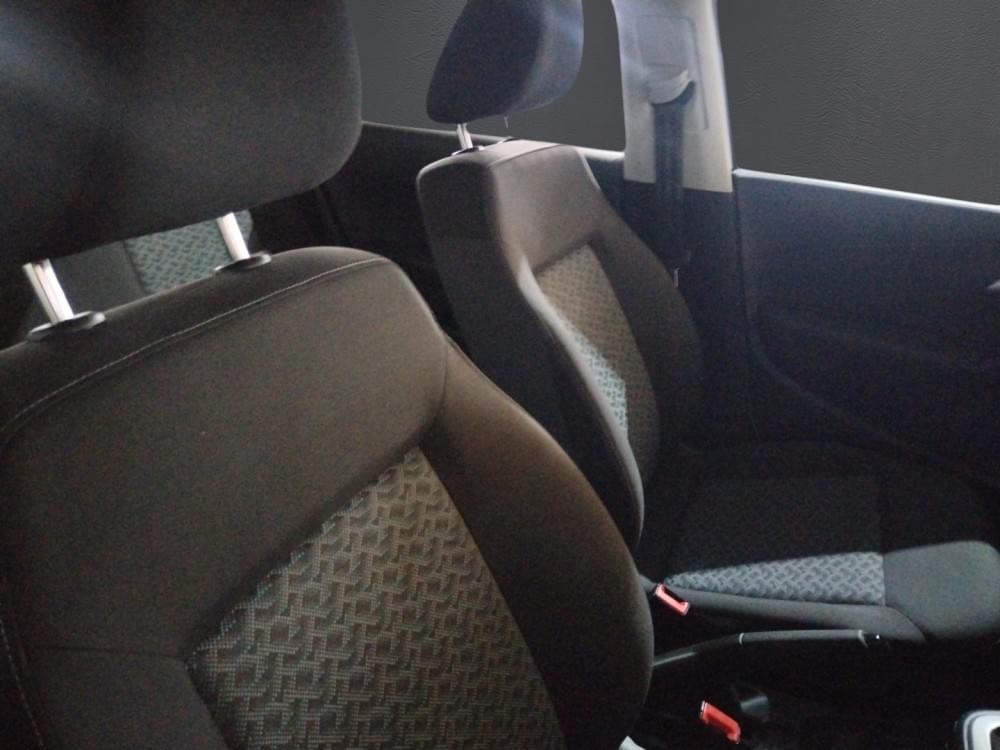 Volkswagen Polo Vivo Hatch 1.6 Life Tipt