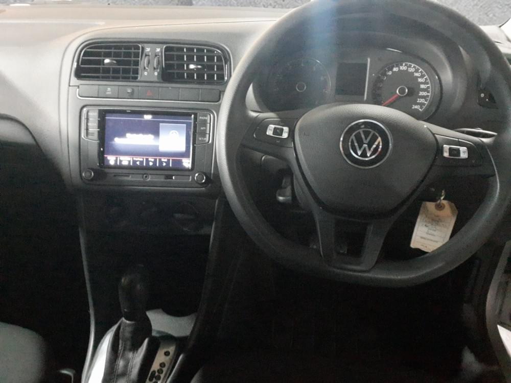 Volkswagen Polo Vivo Hatch 1.6 Comfortline Tiptronic