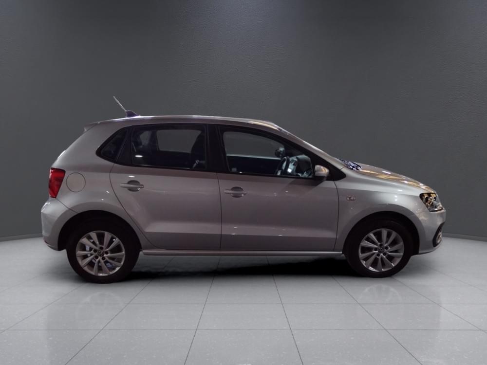 Volkswagen Polo Vivo Hatch 1.6 Life Tipt