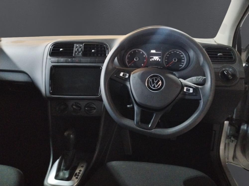 Volkswagen Polo Vivo Hatch 1.6 Life Tipt