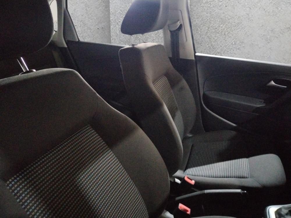 Volkswagen Polo Vivo Hatch 1.6 Comfortline Tiptronic