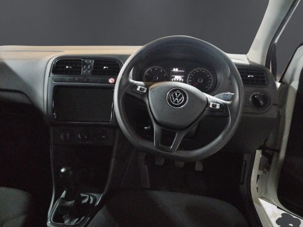 Volkswagen Polo Vivo Hatch 1.6 Life Tipt