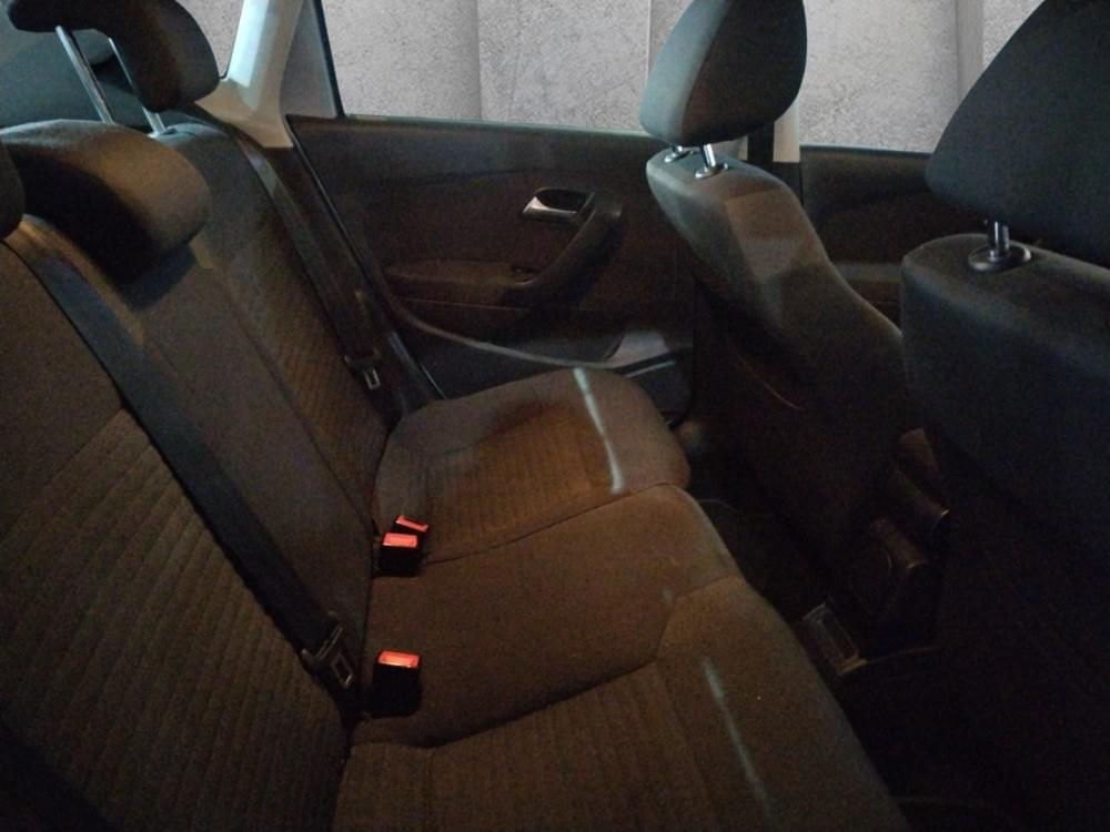 Volkswagen Polo 1.6 Comfortline Tiptronic