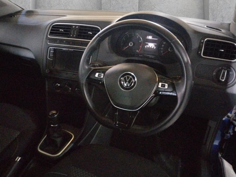Volkswagen Polo Vivo Hatch 1.6 Highline