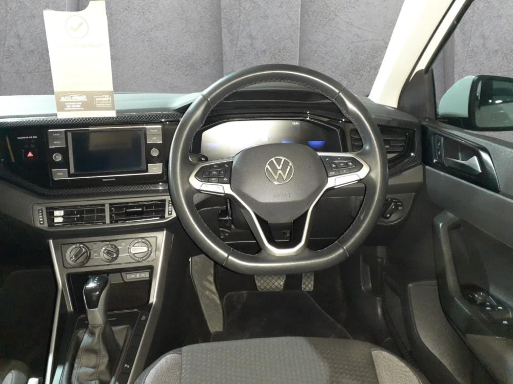 Volkswagen Polo Hatch 1.0 Tsi Life Dsg